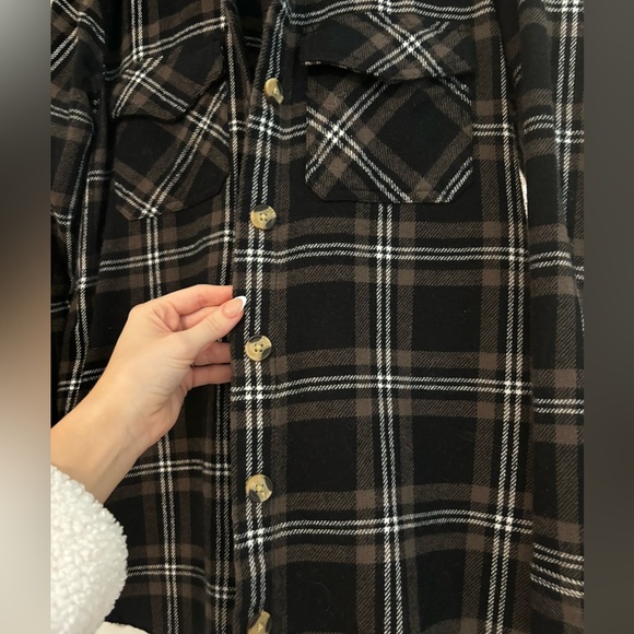 Flannel - Picture 2 of 5